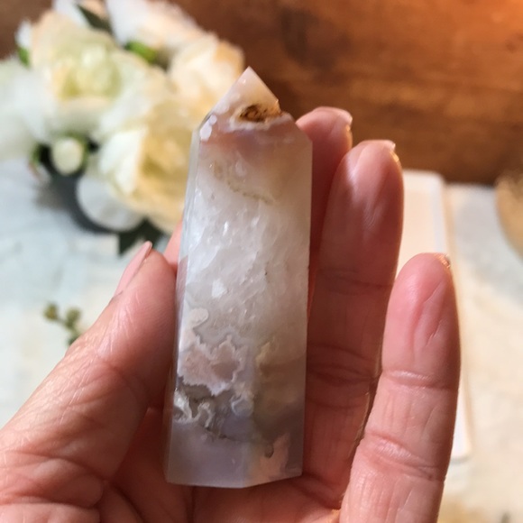 Flower Agate with Quartz - Picture 8 of 15